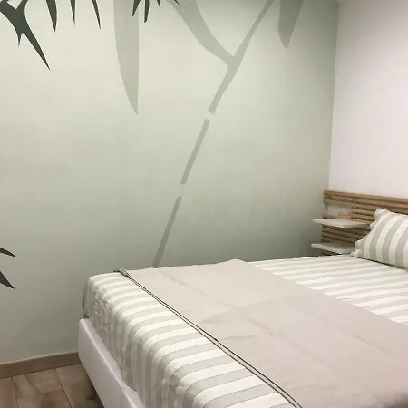 Lägenhet La Casa Del Torchio Lecco