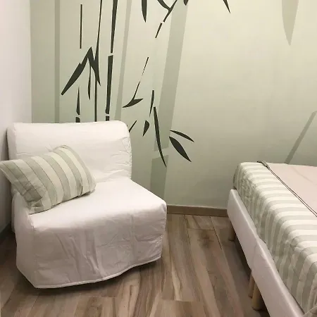 Lägenhet La Casa Del Torchio Lecco
